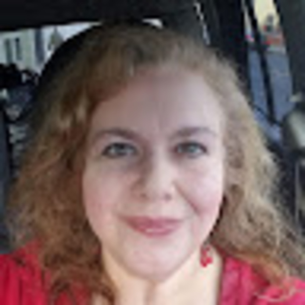 Meet your Posher, Nika